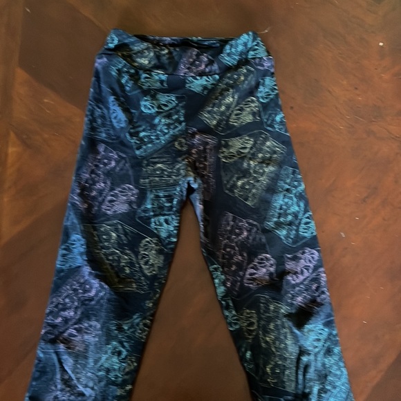 LulaRoe Outfit - Picture 4 of 6
